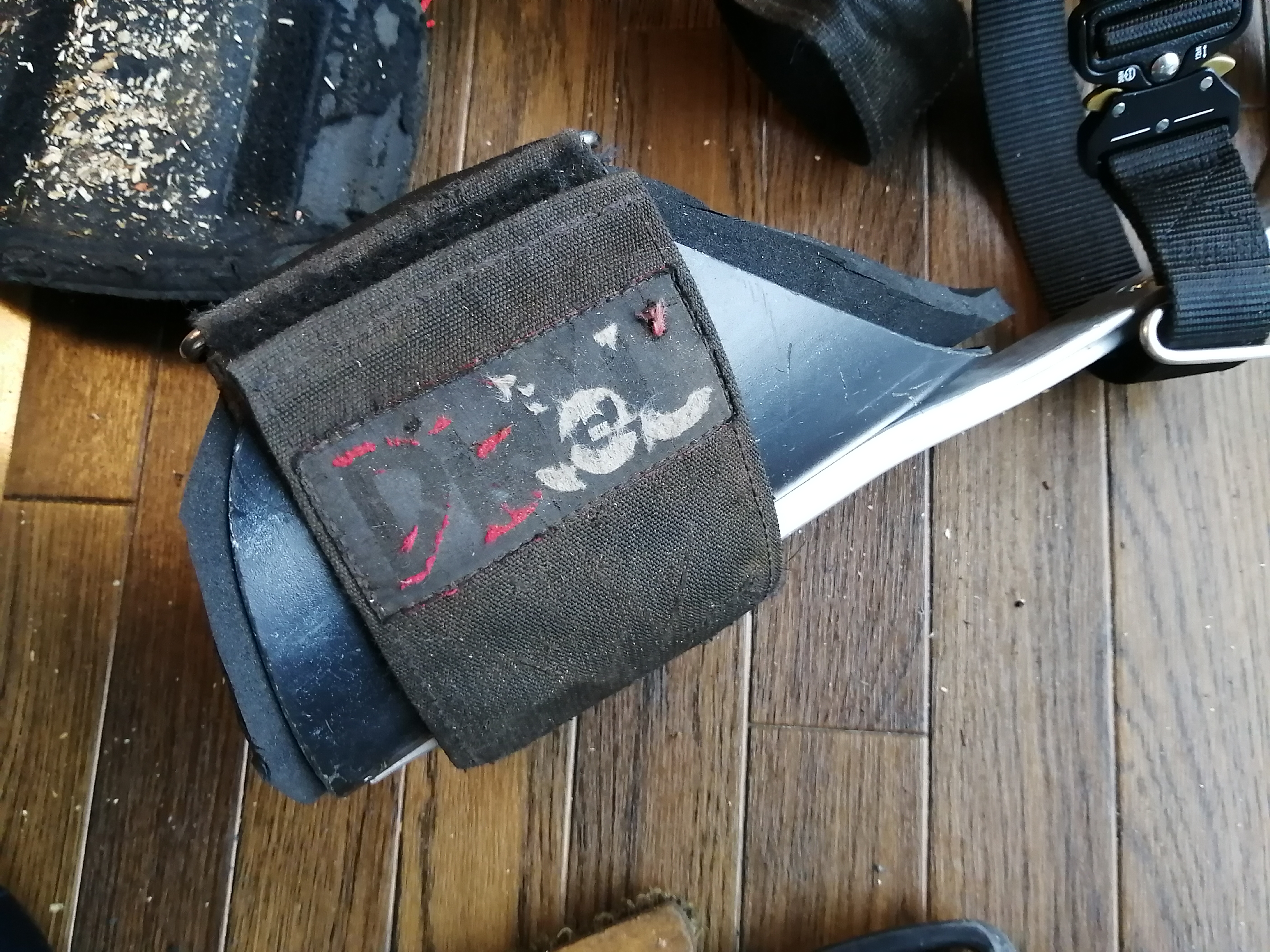 �N�b�V��������