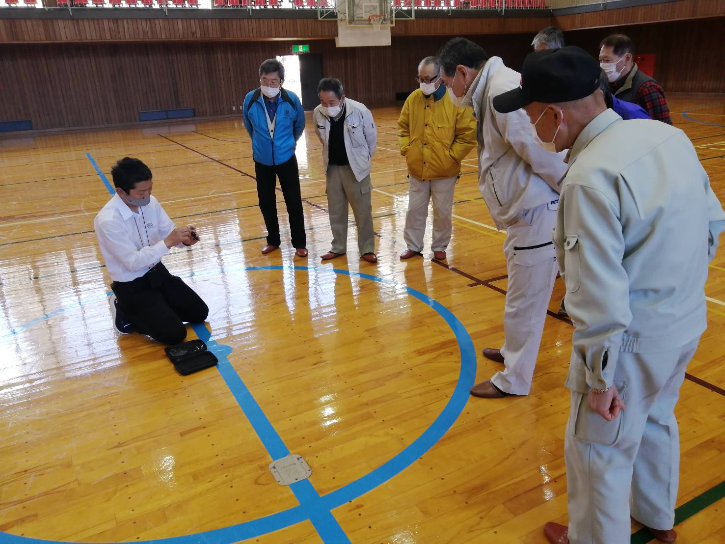 �g�C�h���[���̌�