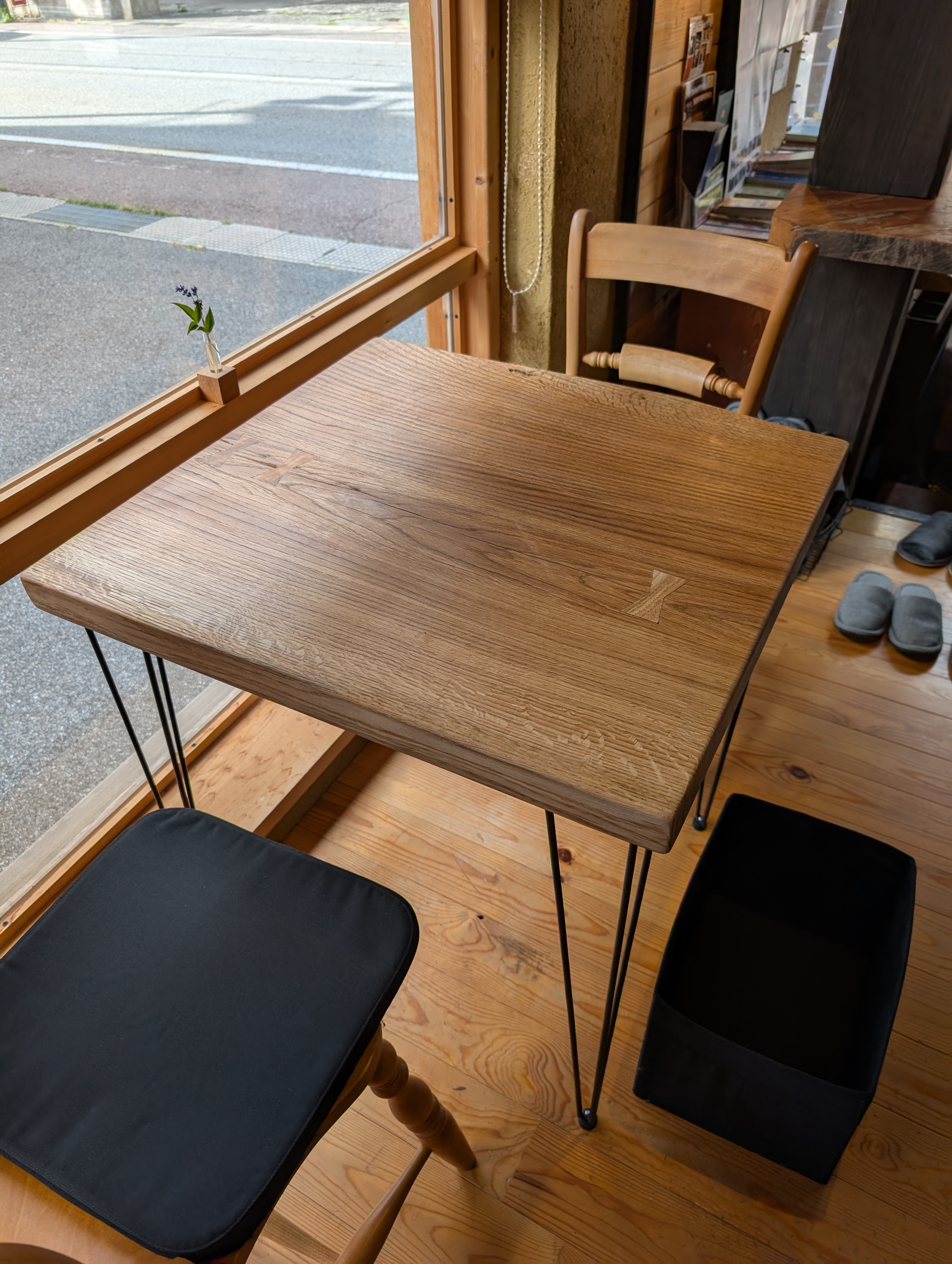 �`�e�[�u���ݒu